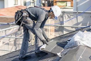 屋根診断士による的確な雨漏り調査