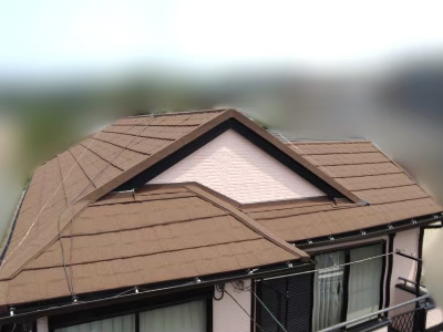 横浜市保土ヶ谷区にて屋根修理〈経年劣化のご相談からセネターによる屋根カバー工法〉